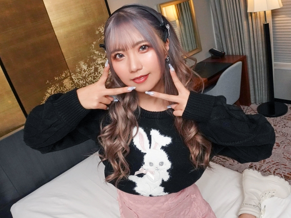 【ゆめかわギャルの初体験】ナンパで釣れたピンクヘアギャルをホテルでAV撮影！敏感マ●コにデカチン激ピストンで絶頂アクメ連発！♡