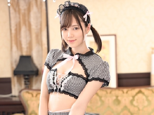 ＜涼森れむ＞「美味しいですか？」乳を吸わせて肉体サービスするコス痴女メイド！エロ肉体の魅力半端ない！！