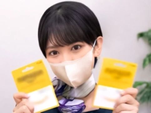 【Gカップ店員の過激サービス】『広告以上にエロい…』例の広告のお店で発見！Gカップのドスケベ店員がヨダレ垂らしてフェラ奉仕！広告以上の過激サービスに興奮MAX！淫乱娘の濃厚プレイで客を骨抜きにする！！