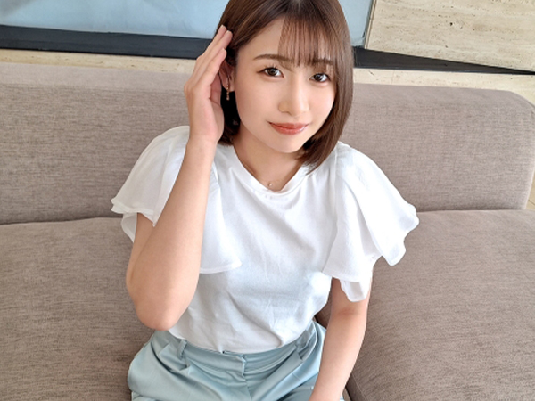 【清楚系お姉さんの裏の顔】『ダメ…感じちゃう…』アナウンサー似の美巨乳お姉さんが乳首責めで敏感に反応！貧乳ボディに生チンポ挿入で喘ぎまくり！♡