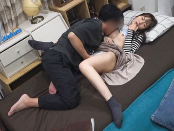 【居酒屋ナンパ盗撮】スレンダー美女を口説いてお持ち帰り！隠しカメラで激撮♡クンニ＆電マ責めでマンコびしょ濡れ！！悶絶イキ顔がエロすぎる…！