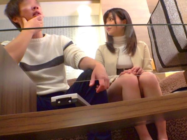 【中出し】オーナーに気に入られるためにオマンコしちゃう…フェラから子宮種付けもOKな専門学生…♡