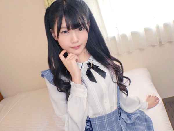 【奇跡のAVデビュー】『メイドさん、エッチしよ♥』激カワ美少女がメイド服のままおまんこズッポリ！激ハメセックスで淫らに感じまくり、絶頂しまくるエロかわ映像！