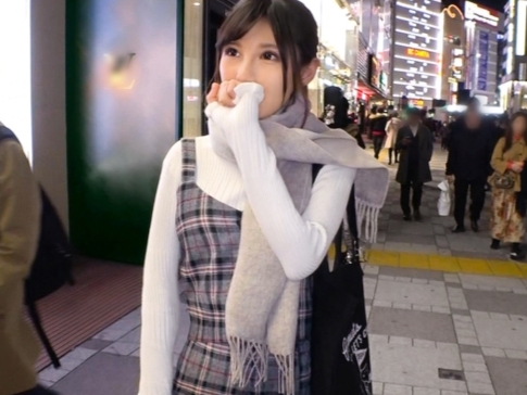 【素人ナンパ】敏感すぎてパンティがビチョビチョのJDちゃん…初対面チンコを生ハメされて後背位＆騎乗位で悶える…♡