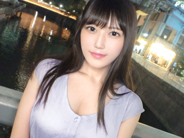 【街角ナンパ】『気持ちいい…』即イキ敏感ボディの激カワ素人娘をゲット！愛液ダダ漏れマンコを激しく責めて、可愛い喘ぎ声を響かせちゃう！初撮りなのにエロすぎる反応に興奮必至！♡