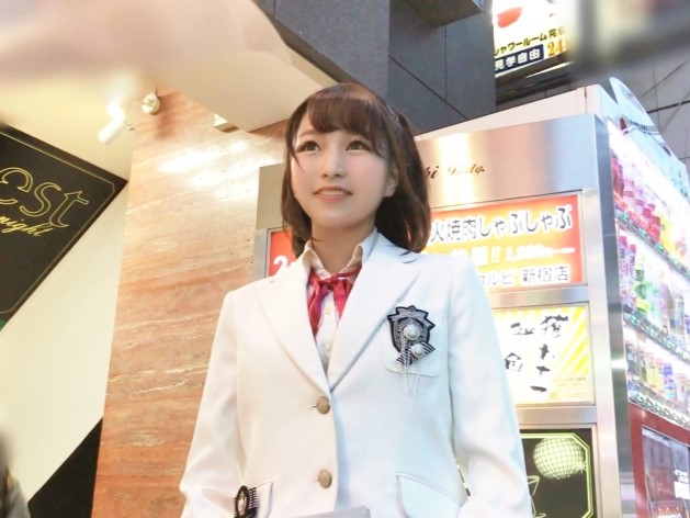 【地下アイドルの危険なバイト】援交ナンパに引っかかった美少女が、ハメ撮りで絶頂！ アイドルとは思えないエロさで感じまくり、お礼は顔面にザーメンぶっかけ！ 裏の顔を曝け出す瞬間を激撮！