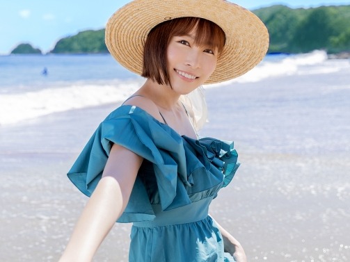 【美巨乳彼女との甘い同棲生活】『もっと…奥まで…』敏感な乳首を責められ、連続ピストンでメス顔全開！巨乳彼女が甘い喘ぎ声でイキ乱れる♡