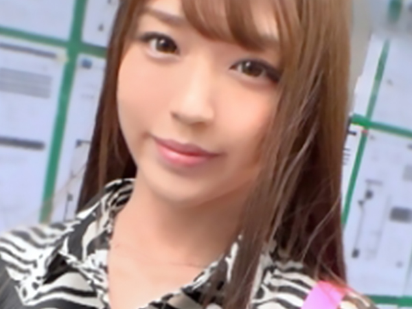 【美脚素人娘の秘密】『誰かに見られちゃう…』モデル級スレンダー美脚の素人女子が、テントの中でこっそりバイブオナニー！アヘ顔全開で感じまくるエロ可愛い姿に興奮必至♡