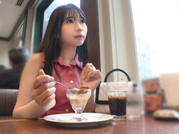 【受付嬢の危険な本性】チンポに飢えた美人OL、敏感ボディが快楽に溺れる！連続アクメでメス顔全開、仕事中の顔とは別人！！