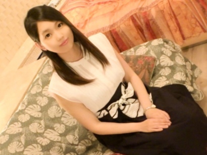 【童顔美少女の騎乗位乱れ狂い】『奥まで当たってる…』清楚系女子がビンビンの男根を騎乗位で激しく挿入され、快感に悶えまくる！ウブな顔してエロすぎる腰使い！♡