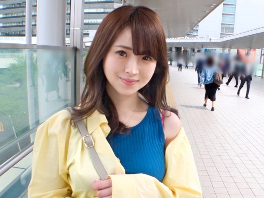 【ナンパ即ハメ騎乗位】キュートなお姉さんをゲット！ビンビンチンコで敏感マンコを激突き！！自ら腰を振り乱す美ボディに興奮MAX！！大胆な騎乗位で感じまくる！♡