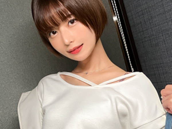 【ショートカットJDの恥じらいフェラ＆生ハメ体験】『えっ、そんなに…』超かわいいスレンダー女子大生が、素人チンポをフェラチオ！恥ずかしがりながらも、色んな体位で生挿入され、ウブなカラダを震わせて感じまくる！女子大生の初々しい反応がたまらない！♡