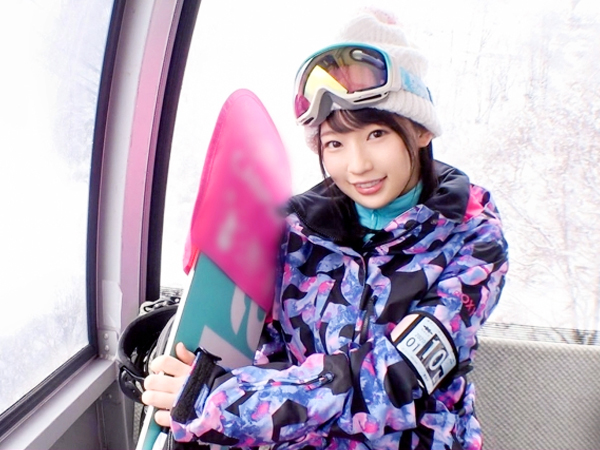 【ゲレンデナンパ】雪山で見つけたJDを即お持ち帰り！敏感マ●コに激ピストンでガンガン突いたら、ビクビク痙攣アクメ連発！冬の寒さも吹っ飛ぶ熱いSEXでイキまくり♥︎
