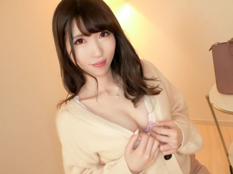 【美巨乳お姉さんのチンポ大好き宣言】『もっと奥まで…』可愛すぎる素人お姉さんがチンポに夢中！フェラだけじゃ物足りず、様々な体位で挿入を乞う姿がエロ可愛すぎる！♡