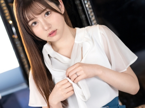 【清楚系人妻の淫乱覚醒】『ダメ…でも気持ち良すぎる…』巨乳で上品な人妻が他人棒に溺れ、敏感なカラダをイジられトロトロのおマンコを激しく突かれて乱れまくる！夫には見せない淫らな姿が露わに！♡