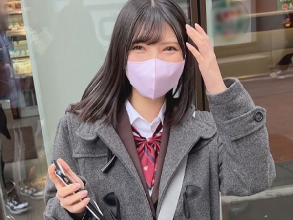 【人妻の危険な遊び】『バレたら離婚よ…』30代とは思えない美熟女がTバックで誘惑！夫以外のチ○ポで感じまくる背徳の快楽！