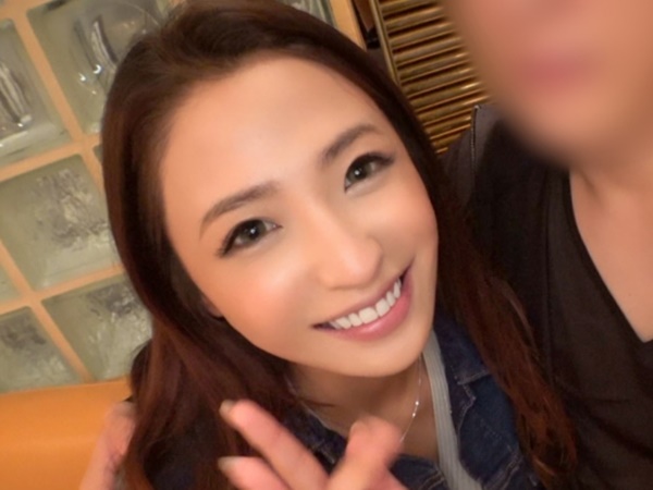 【スレンダーお姉さんの過ち】『彼氏にバレたらどうしよう…』好奇心から撮ったイチャラブハメ撮り動画がまさかの流出！彼氏チンポで感じまくる姿がネットで拡散されちゃう！