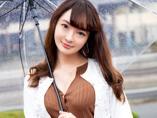【痴女】「気持ちいい？」ジュボジュボ♡不倫現場でチンポを美味しそうにフェラっ！こんな乱れて求める女初めて見た…