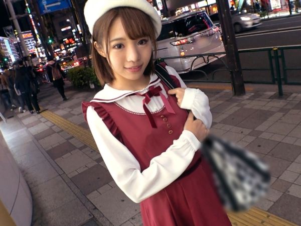 【細身素人】声優志望のカワイ子ちゃん発見！最近はビジュを伴ってないと成功しない職業ですからね！かわいい声で喘いじゃう！