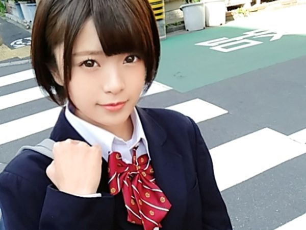 【制服素人】華奢と言うかちっぱいが素晴らしい女の子！幼い顔立ちがそそる…！僕のペニチンであんあん何度でも突きまくった！
