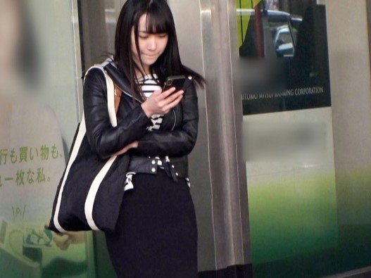 【ナンパ成功！】Fカップ巨乳素人娘、街中でゲット！敏感ボディがびしょ濡れ♥ 気持ち良すぎて笑っちゃうほど乱れまくる！！