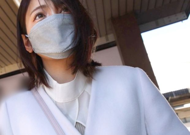 【淫乱ママの裏の顔】『あぁん、気持ちいい…♡』一見落ち着いたママさんが、脱いだらチ○ポ大好き淫乱女！ガン突きされてイキまくり、本性むき出しで乱れる！！