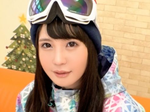 【美乳素人】そんなつもりじゃなかったのにいつのタイミングからかノリノリで未経験男のチンポを悪戯しちゃうのスケベです！